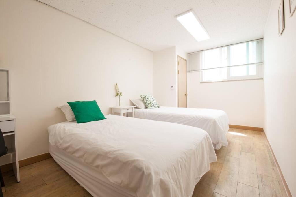 Apartment Station Ivy House Seoul