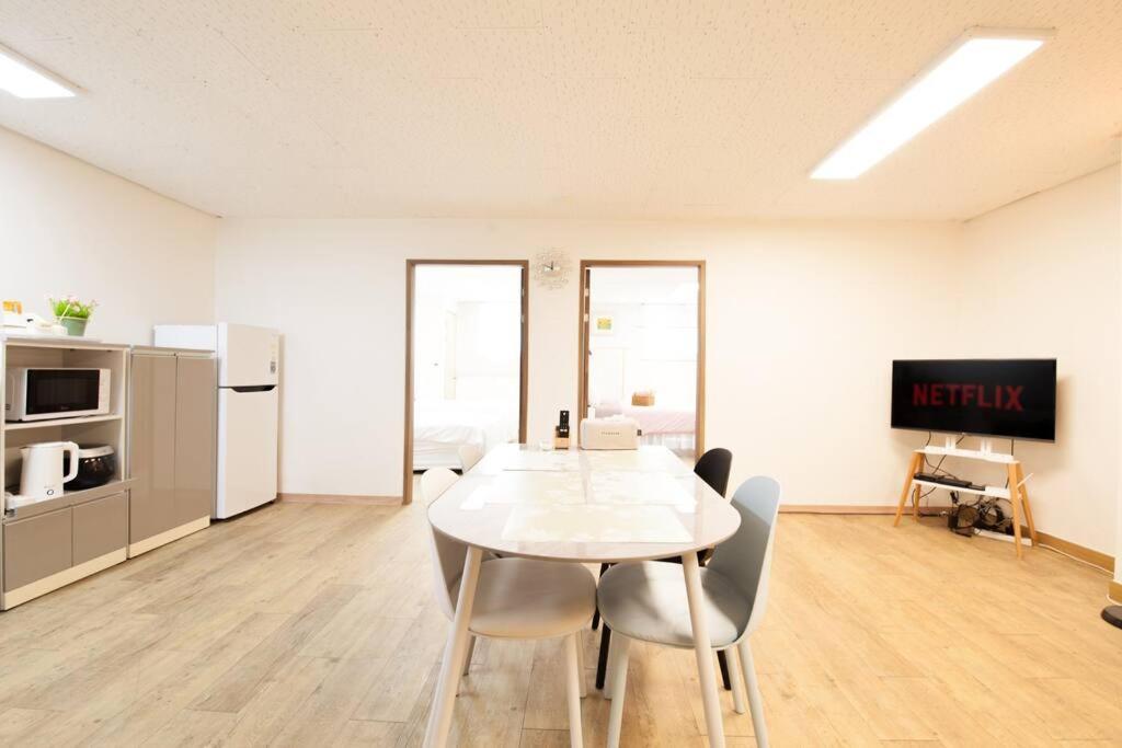 Station Ivy House Apartment Seoul